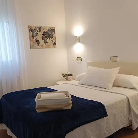 Carabela La Pinta Hotel Baiona