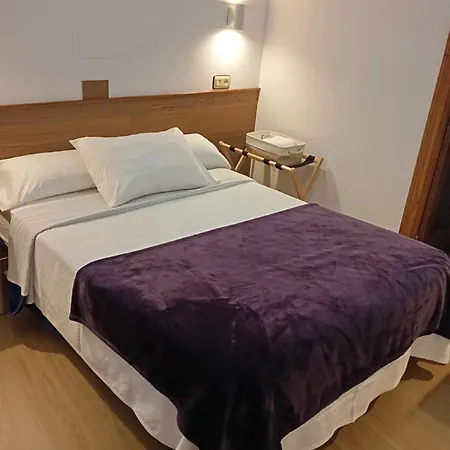 Carabela La Pinta Hotel Baiona