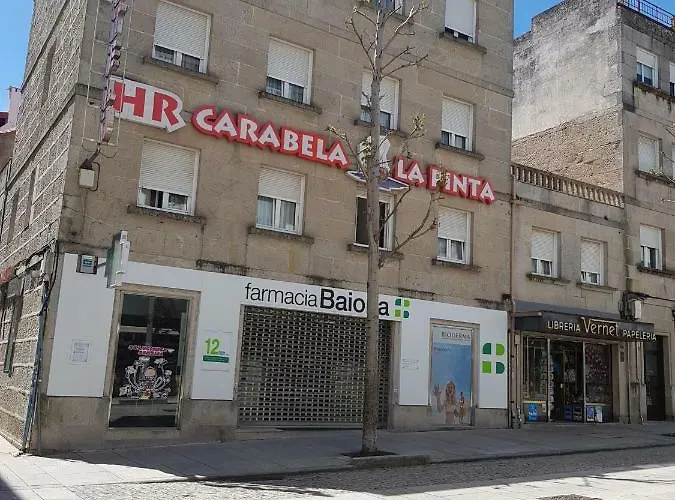 ホテル Carabela La Pinta バイヨーナ